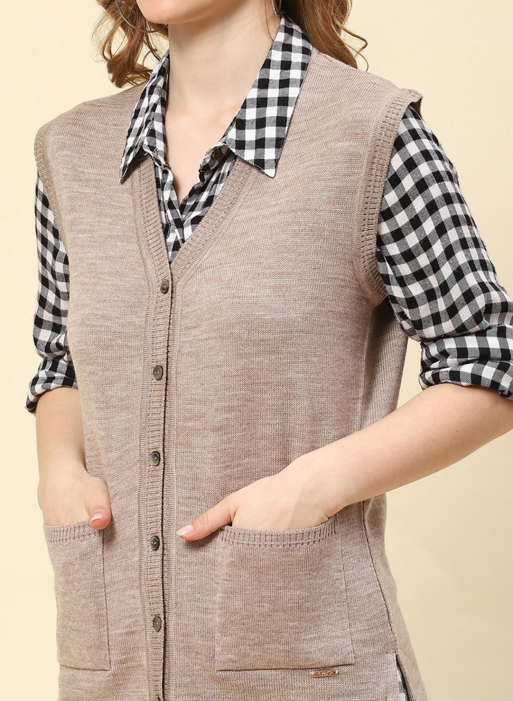 Women Beige Solid Blend wool Cardigan - Image 6