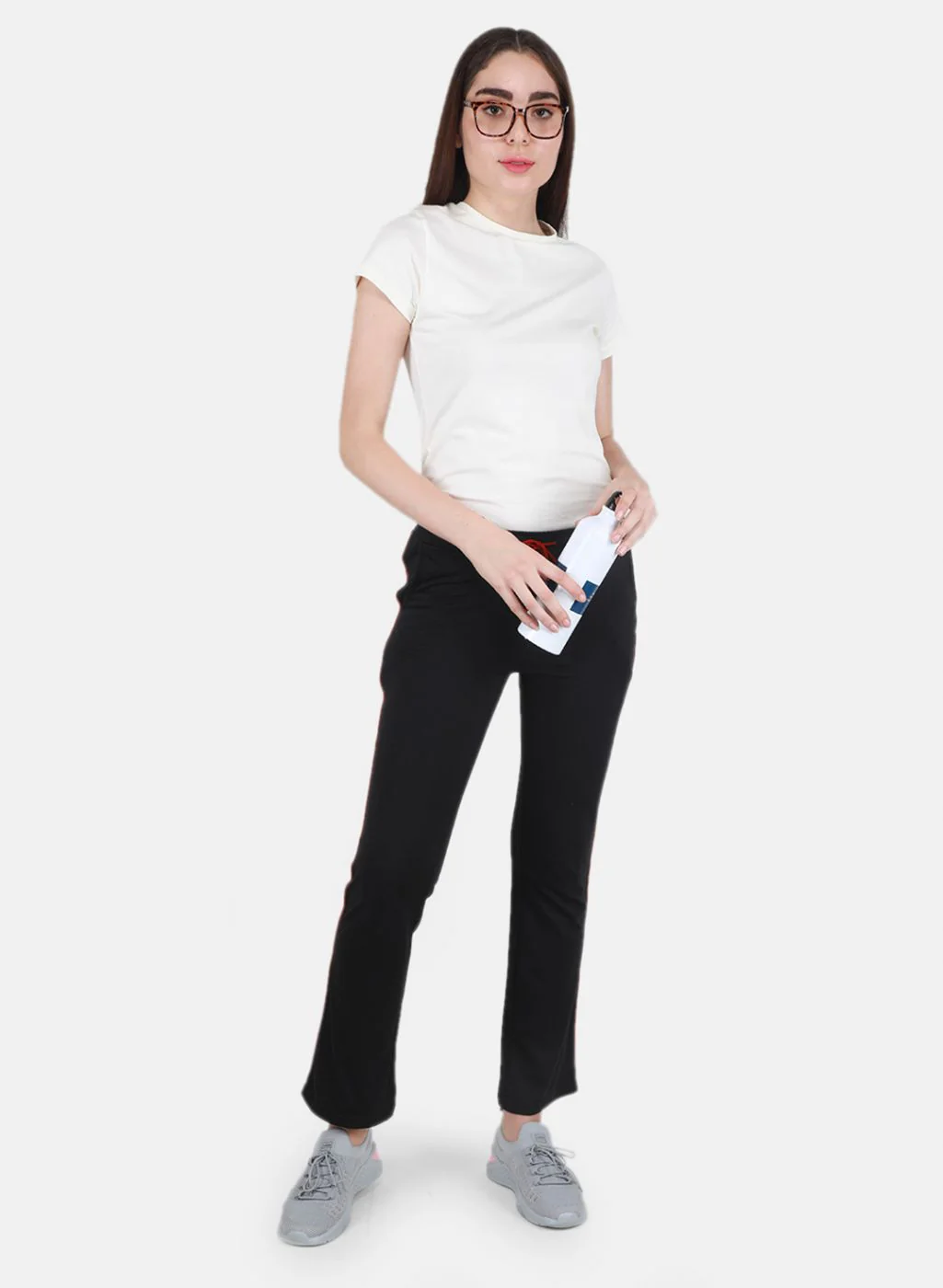 Women Black Regular Fit Lower - Image 4