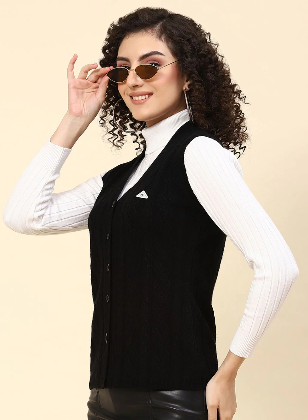 Women Black Self Design Wool blend Cardigan - Image 3