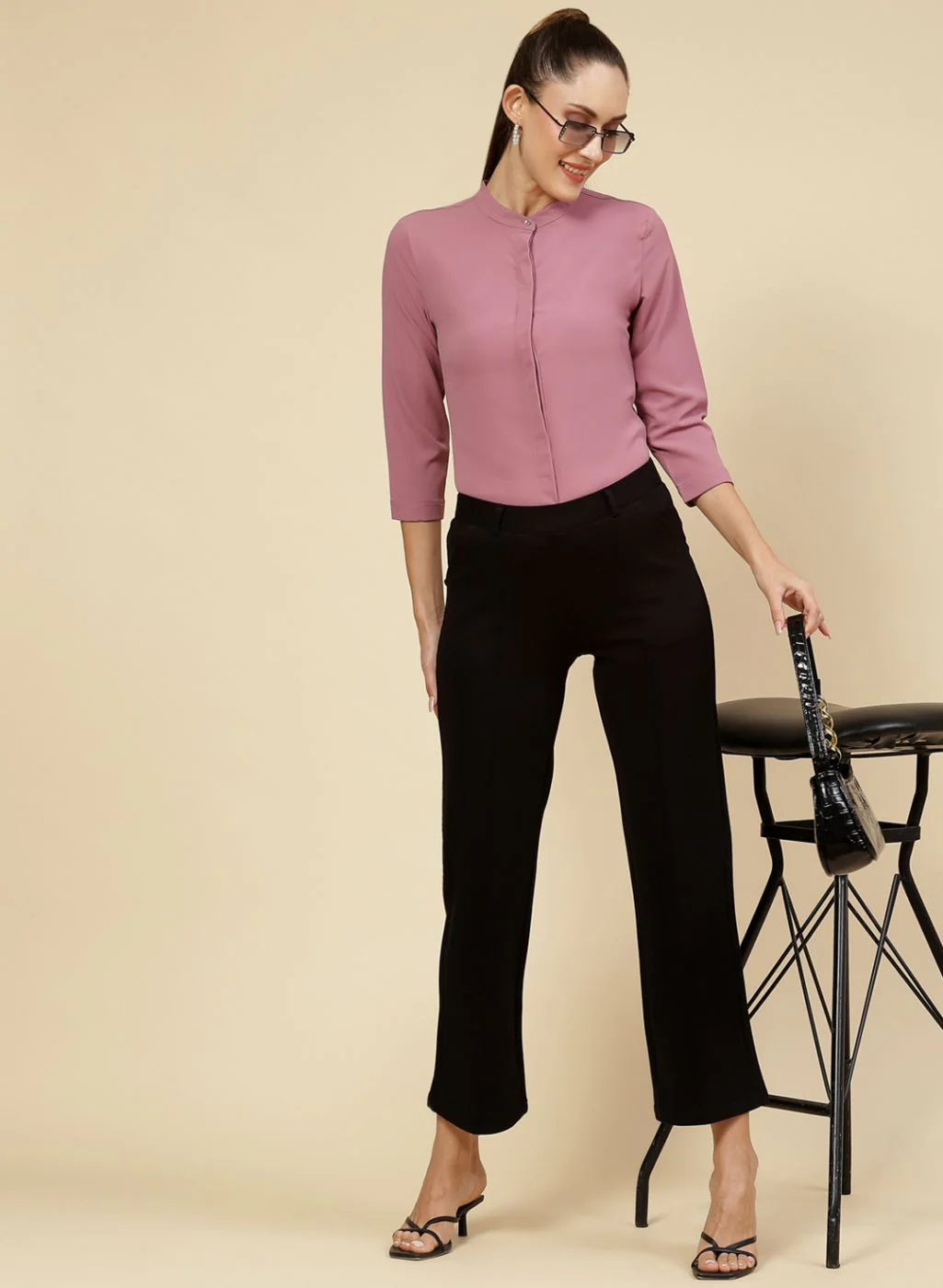 Women Black Solid Jegging - Image 2