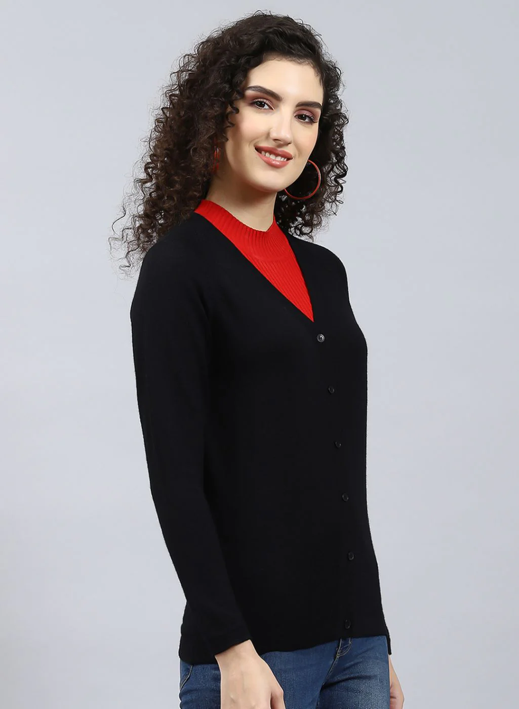 Women Black Solid Pure wool Cardigan - Image 4