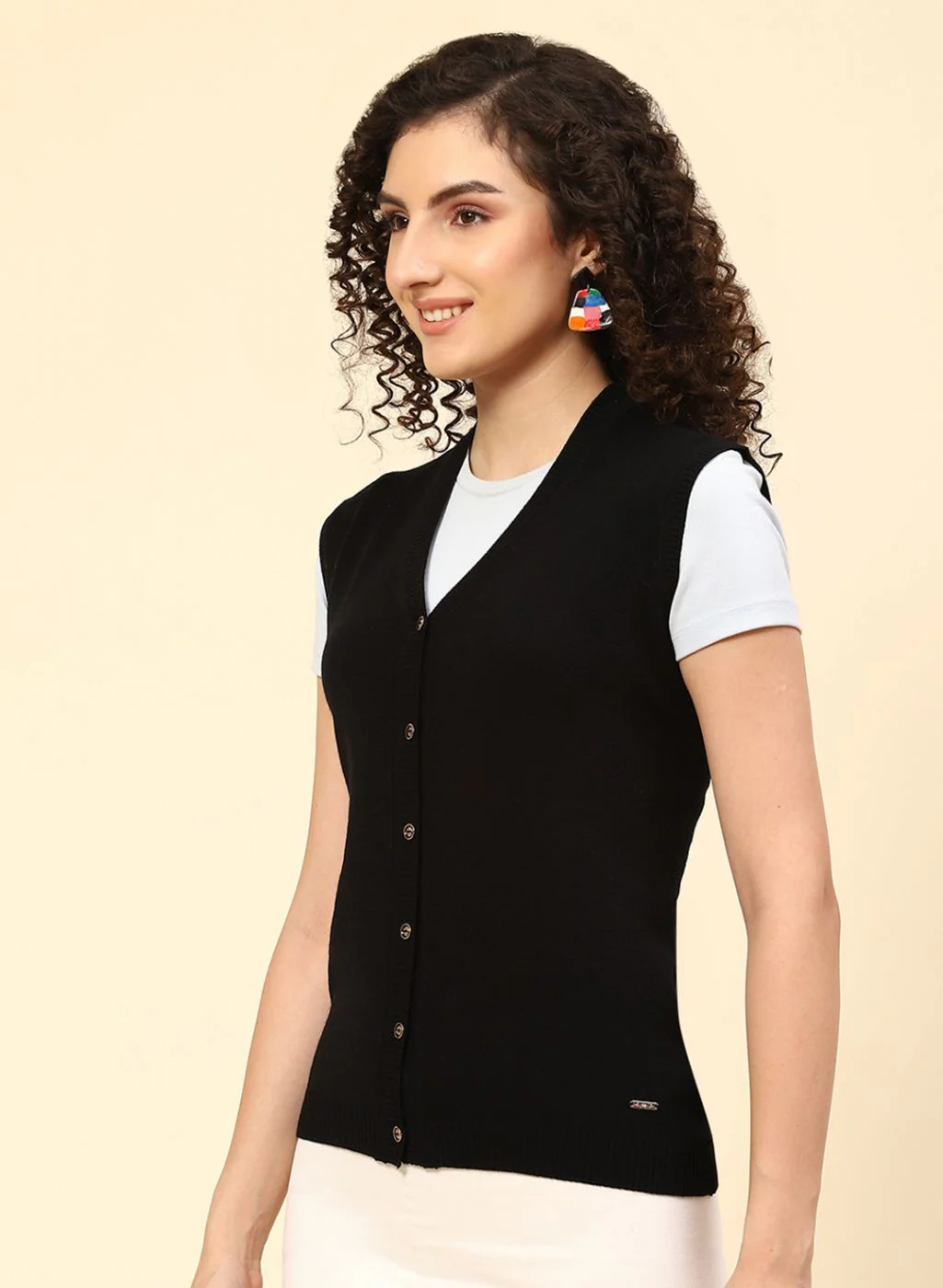 Women Black Solid Wool blend Cardigan - Image 3