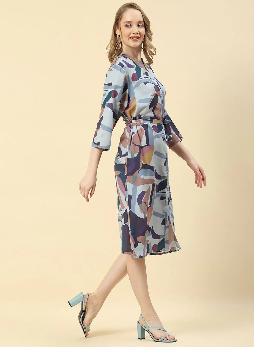 Women Blue Printed Dress - Image 4