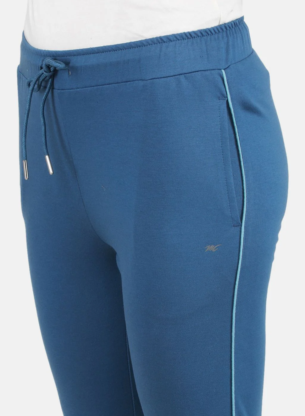 Women Blue Solid Capri - Image 5