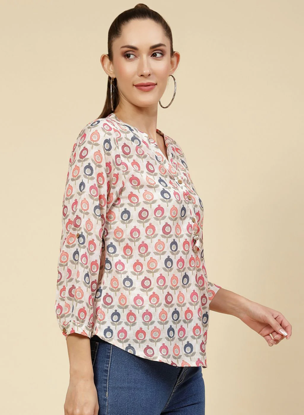 Women Cream Printed Top - Image 4