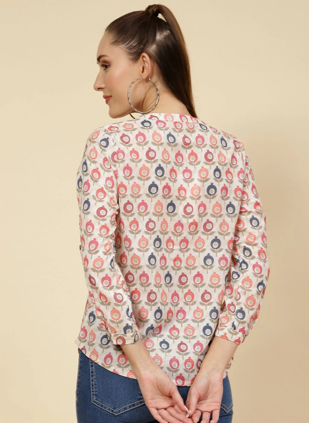Women Cream Printed Top - Image 5