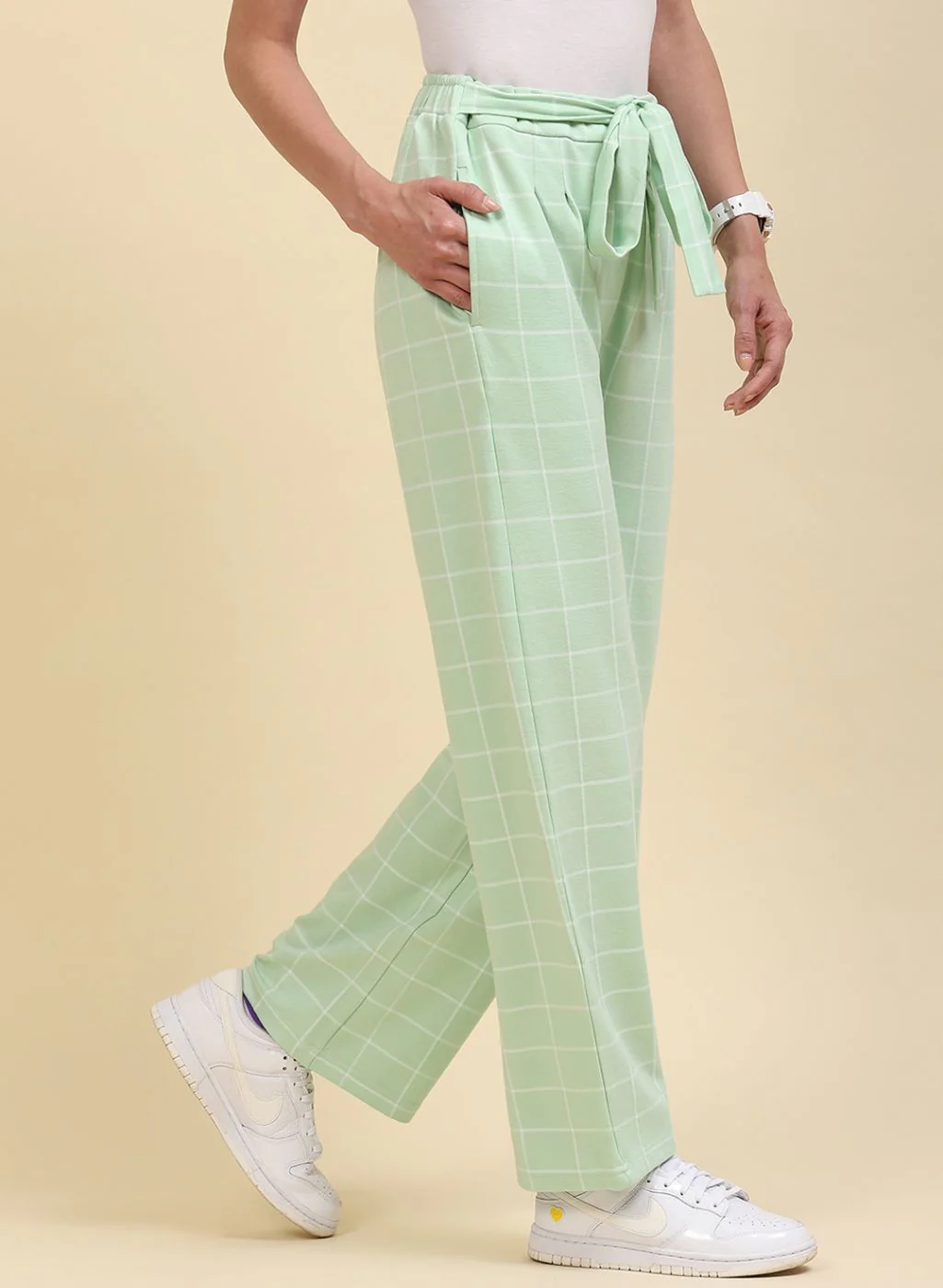 Women Green Jaquard Palazzo Set - Image 3