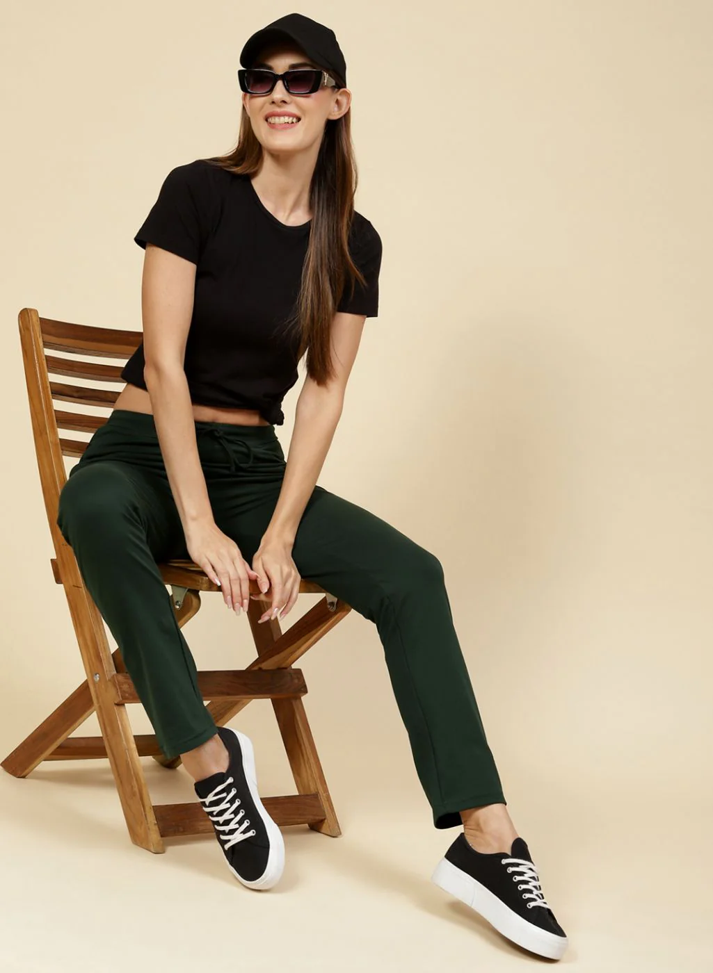 Women Green Regular Fit Lower - Image 3
