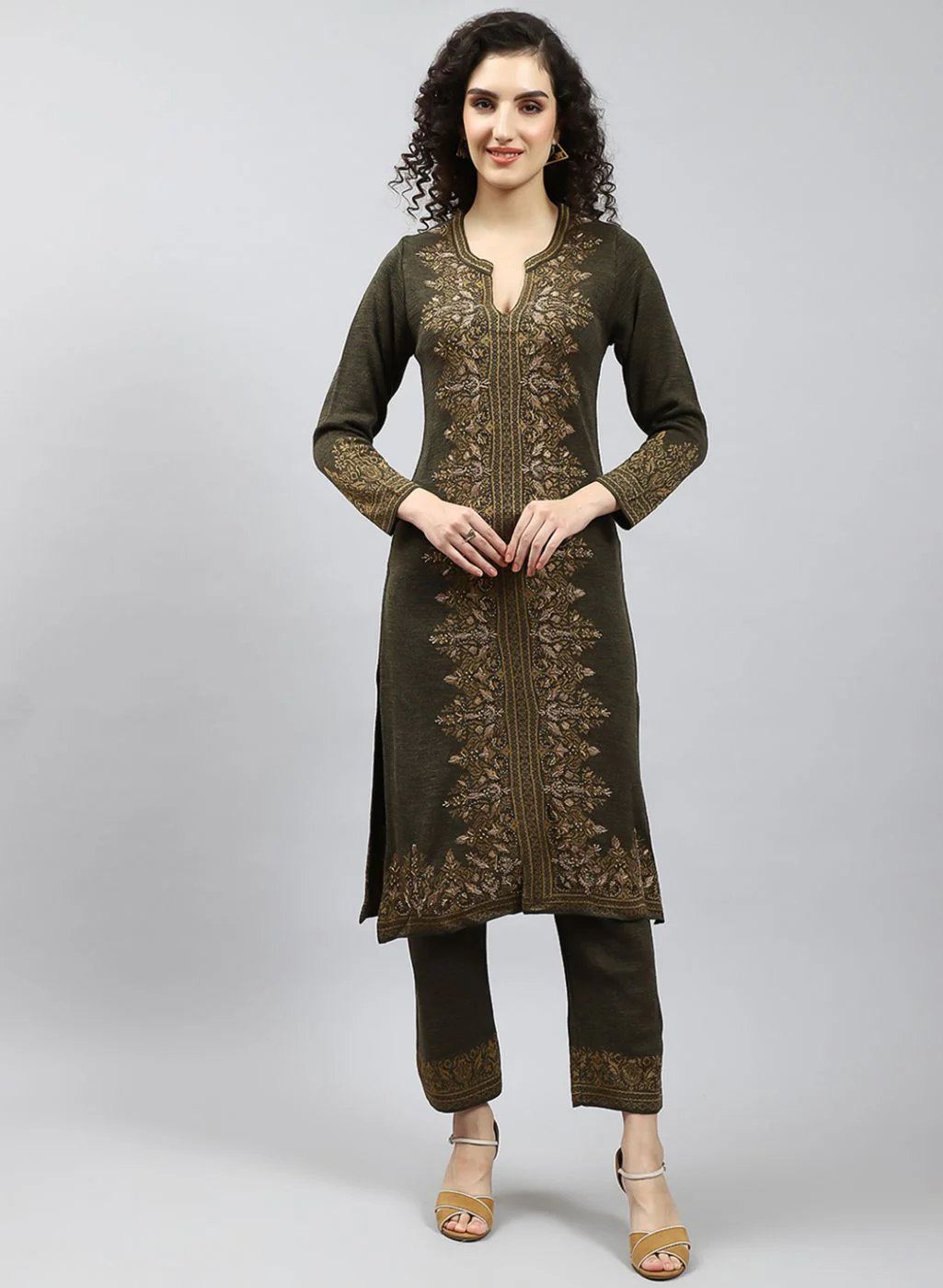 Women Green Self Design Kurti+Lower Set for Winter - Image 2
