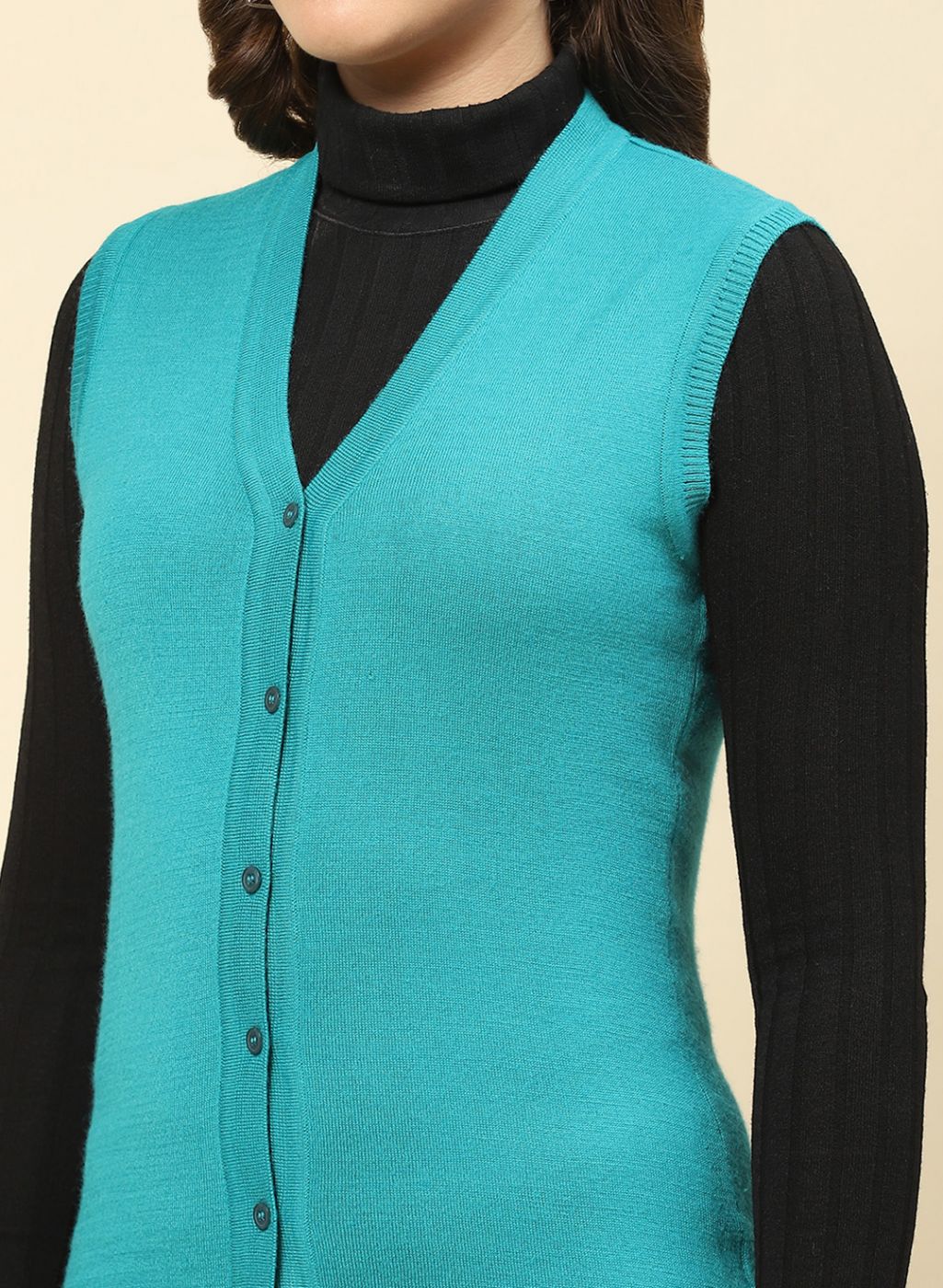 Women Green Solid Modal Nylone Cardigan - Image 6