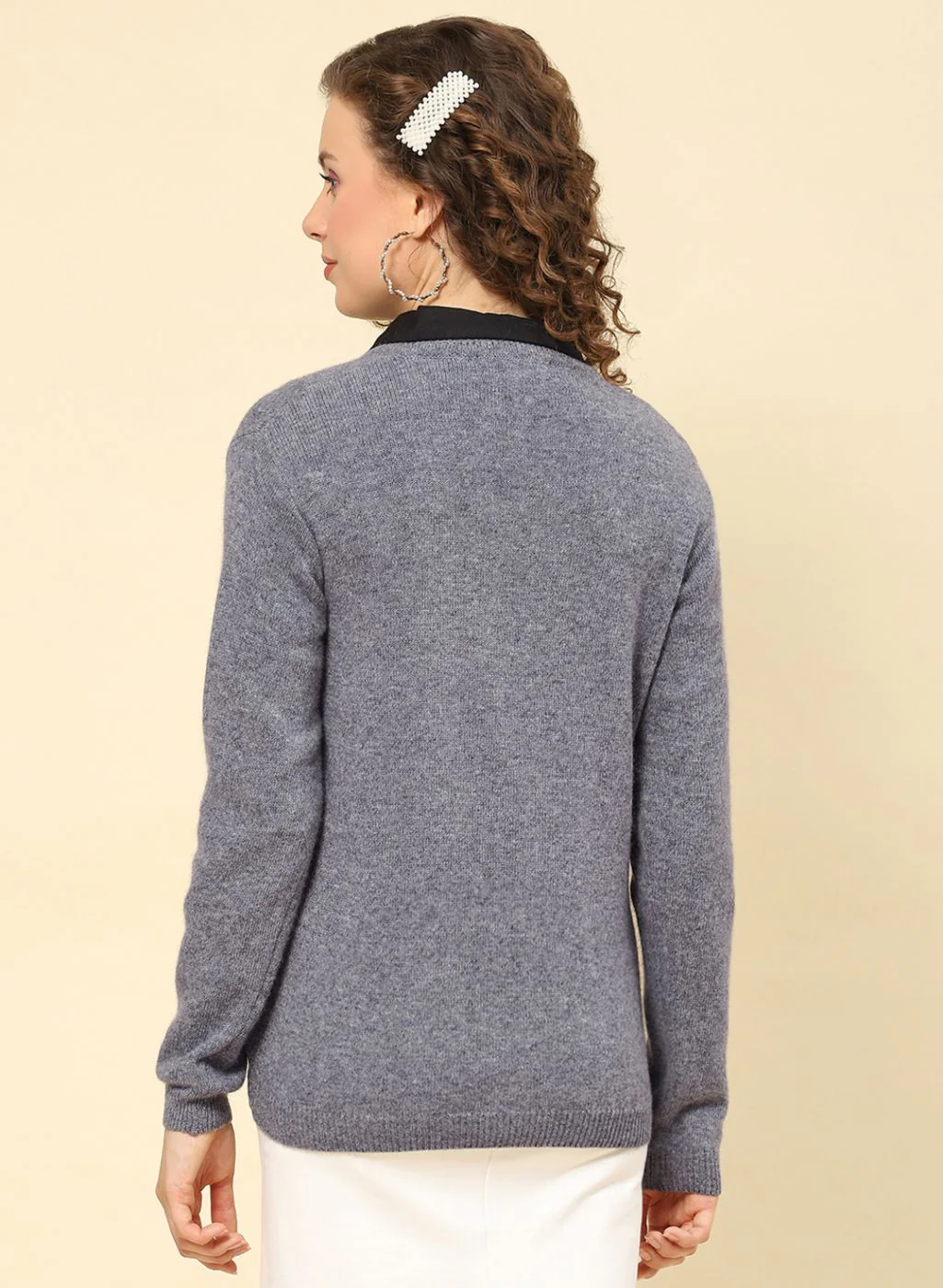 Women Grey Solid Lamb wool Cardigan - Image 5
