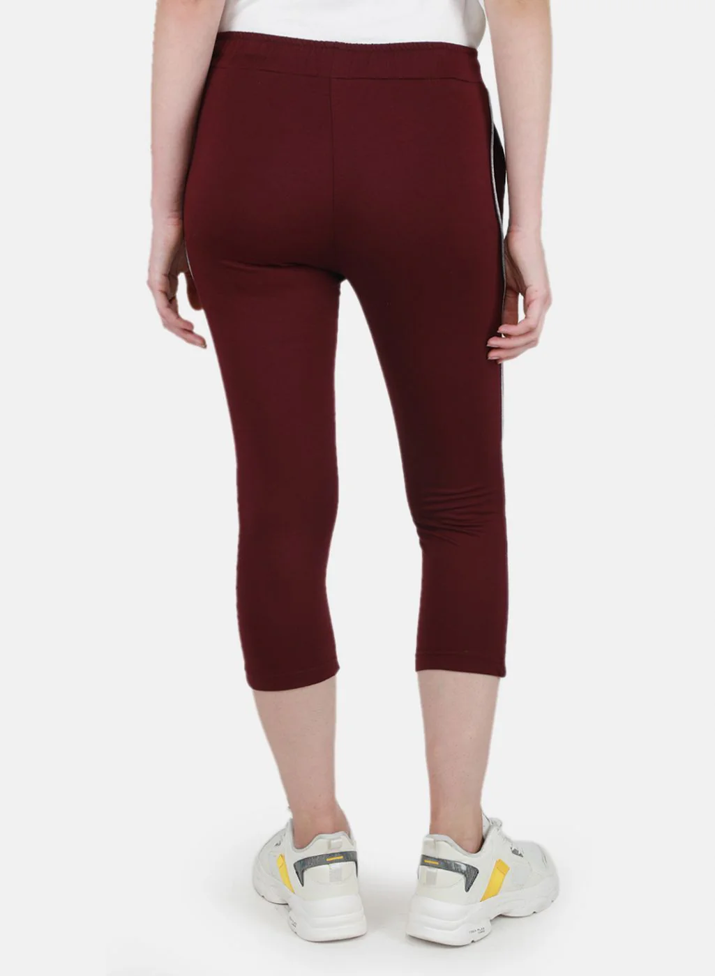 Women Maroon Solid Capri - Image 3