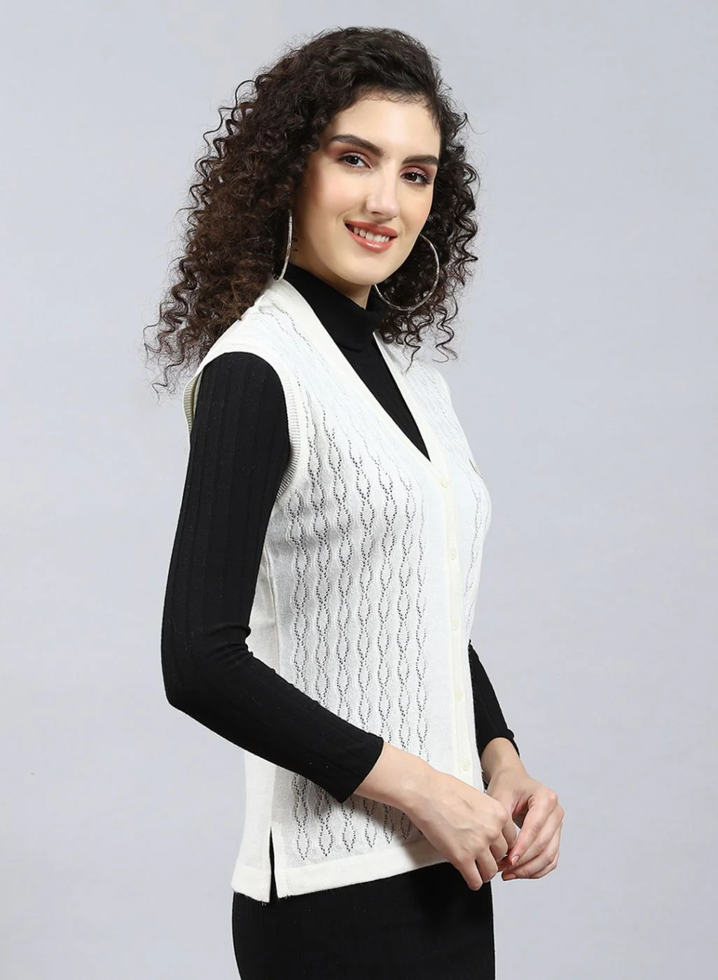 Women Off White Self Design Wool blend Cardigan - Image 4