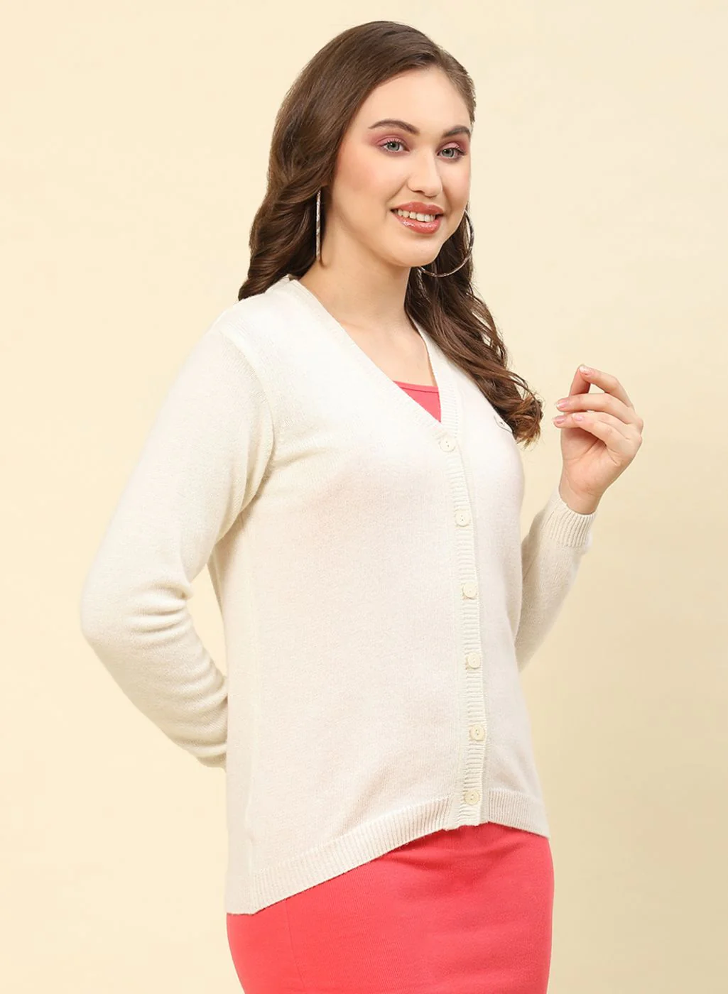 Women Off White Solid Lamb wool Cardigan - Image 4