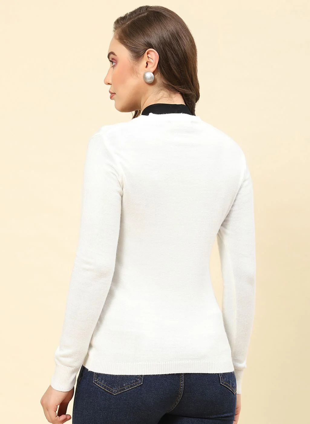 Women Off White Solid Modal Nylone Cardigan - Image 5