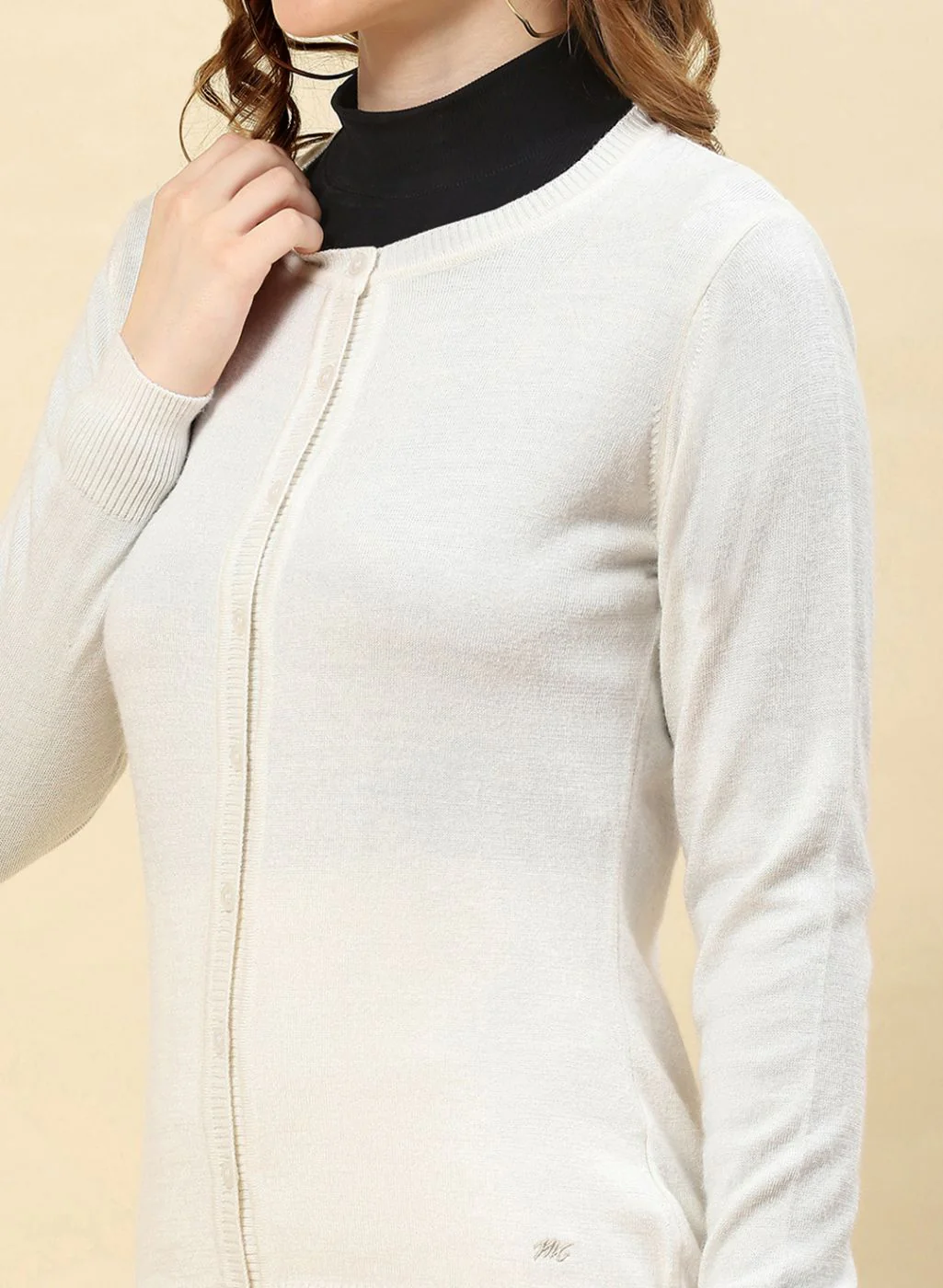 Women Off White Solid Modal Nylone Cardigan - Image 6