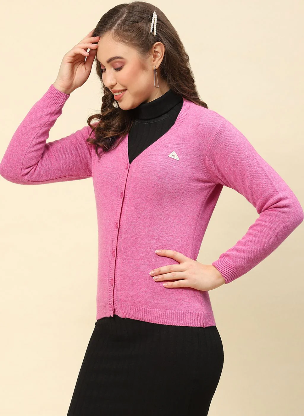 Women Pink Solid Lamb wool Cardigan - Image 3
