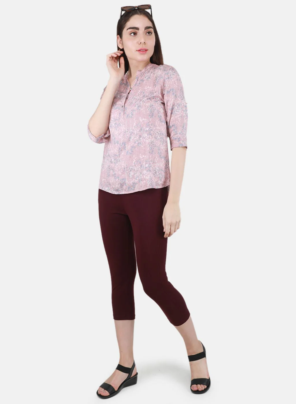 Women Purple Solid Capri - Image 4