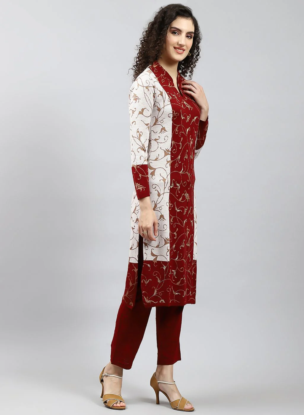 Women Red Self Design Kurti+Lower Set for Winter - Image 4