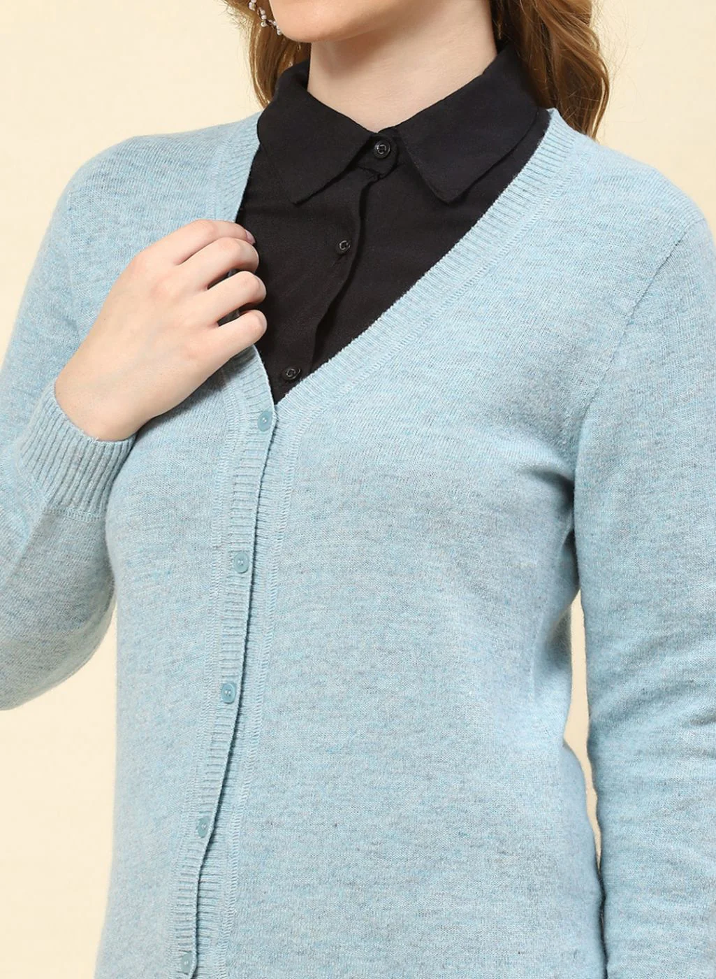 Women Sky Blue Solid Lamb wool Cardigan - Image 6