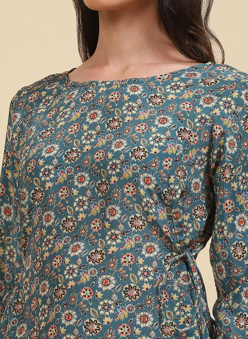 Women Teal Blue Printed Top - Image 6