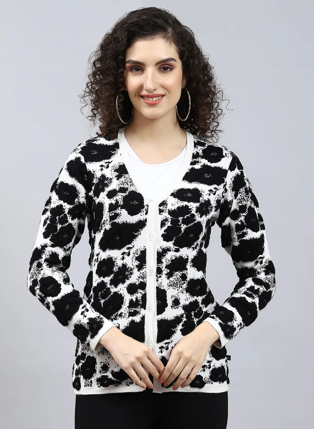 Women White Jaquard Wool blend Cardigan - Image 2