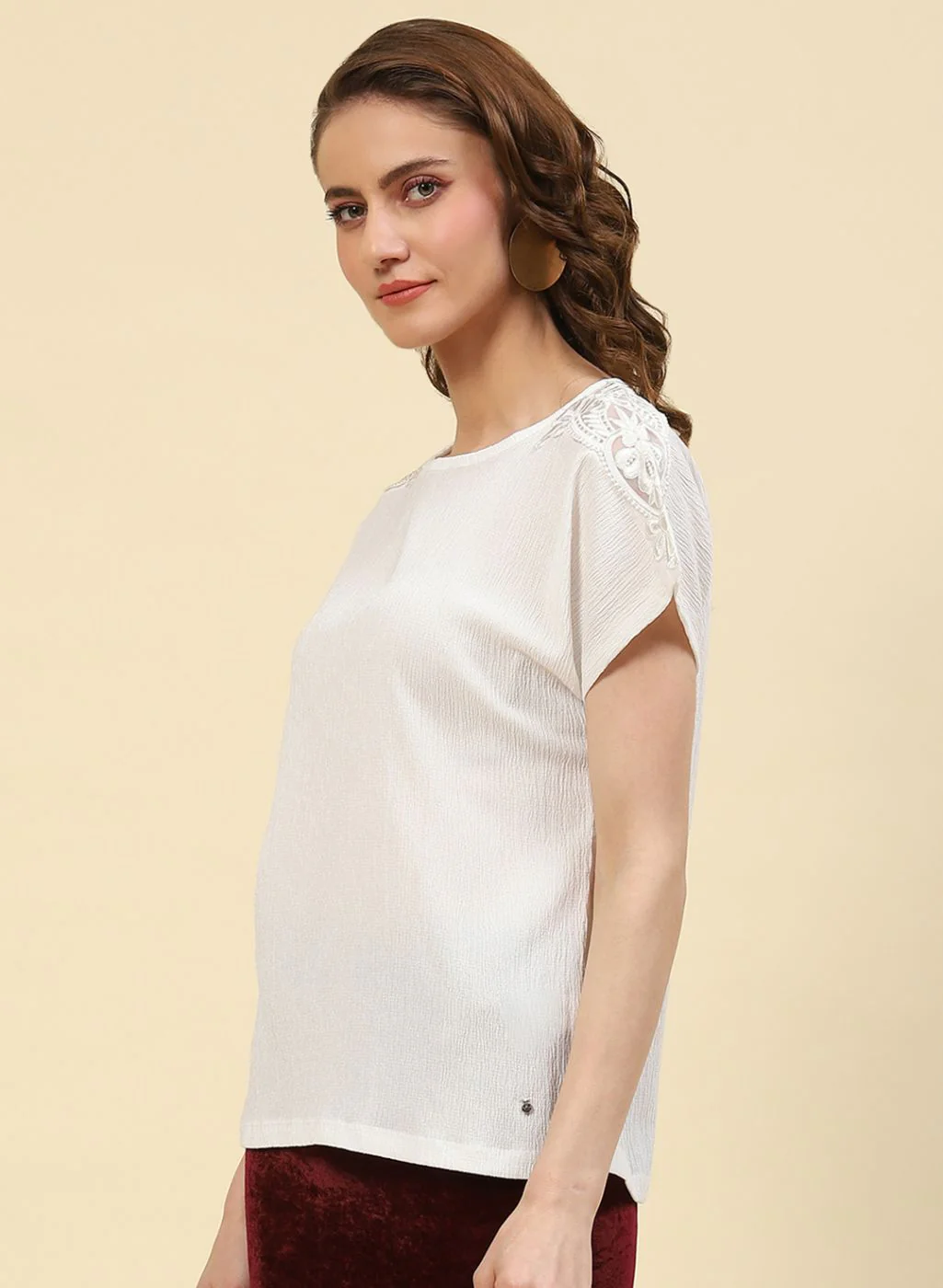 Women White Solid Top - Image 3