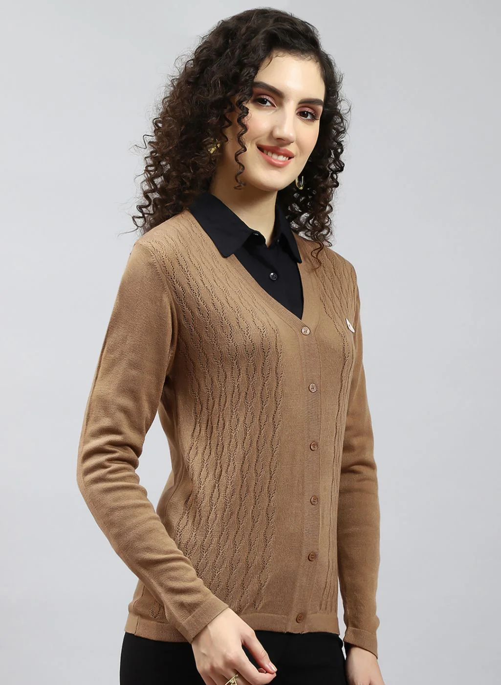 Women Yellow Self Design Wool blend Cardigan - Image 4