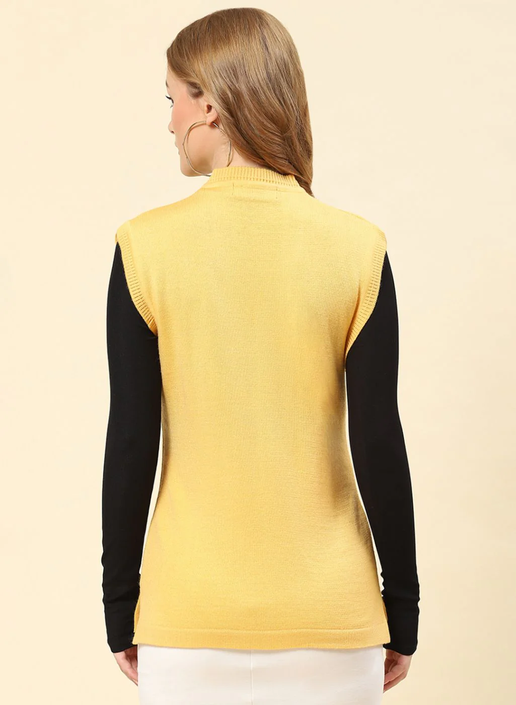 Women Yellow Solid Blend wool Cardigan - Image 5