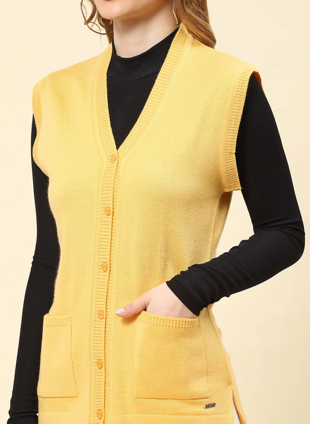 Women Yellow Solid Blend wool Cardigan - Image 6