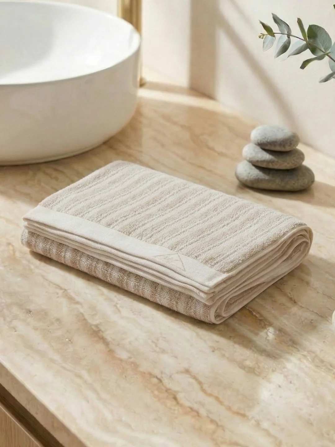 Premium Beige & White Pure Cotton Self Design 500 GSM Bath Towel 1 Piece (Green Weave Collection) - Image 2