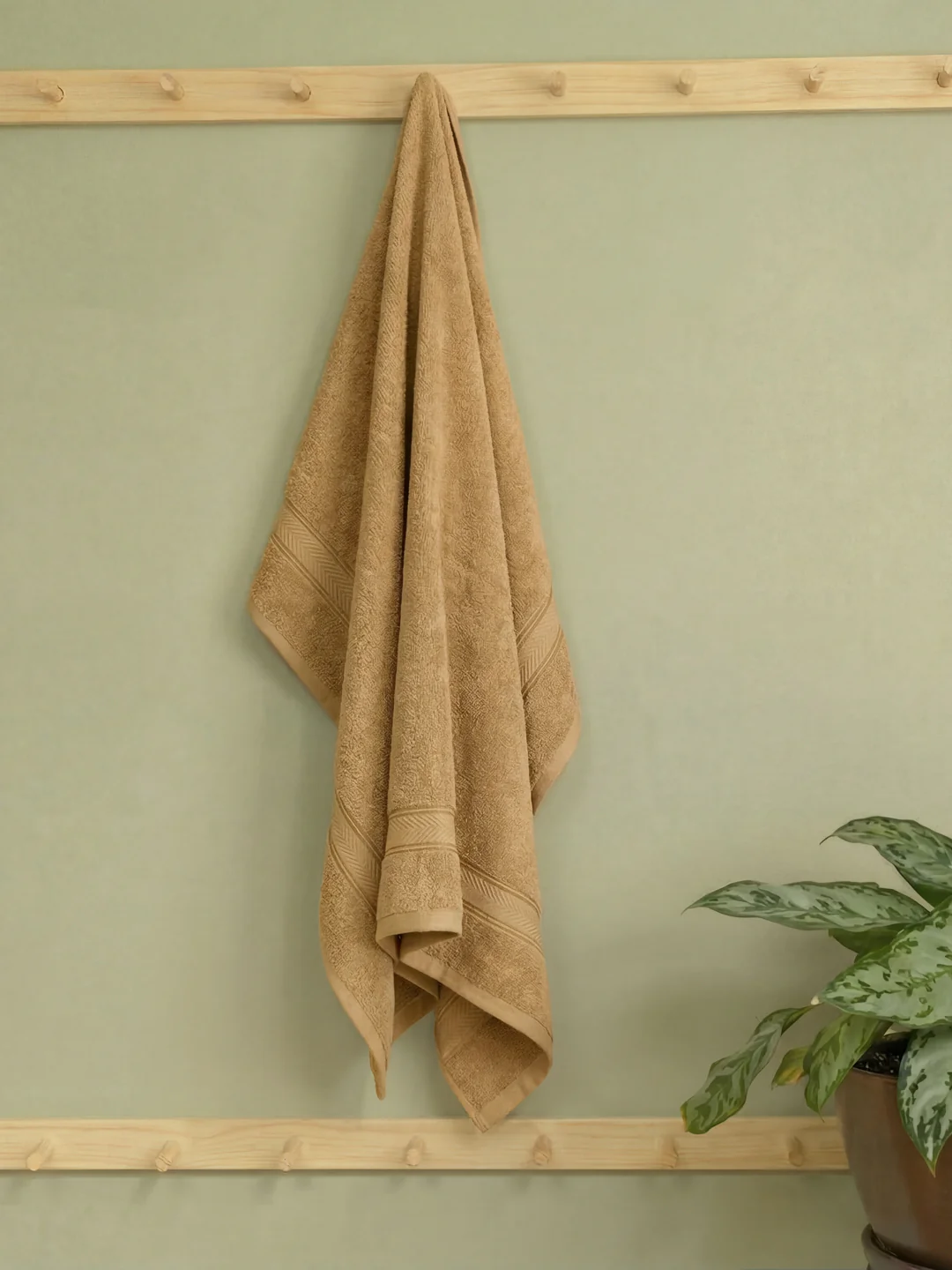 Premium Camel Brown 100% Cotton Solid 525 GSM Bath Towel Amber 1 Pc Pvc Pack - Image 2