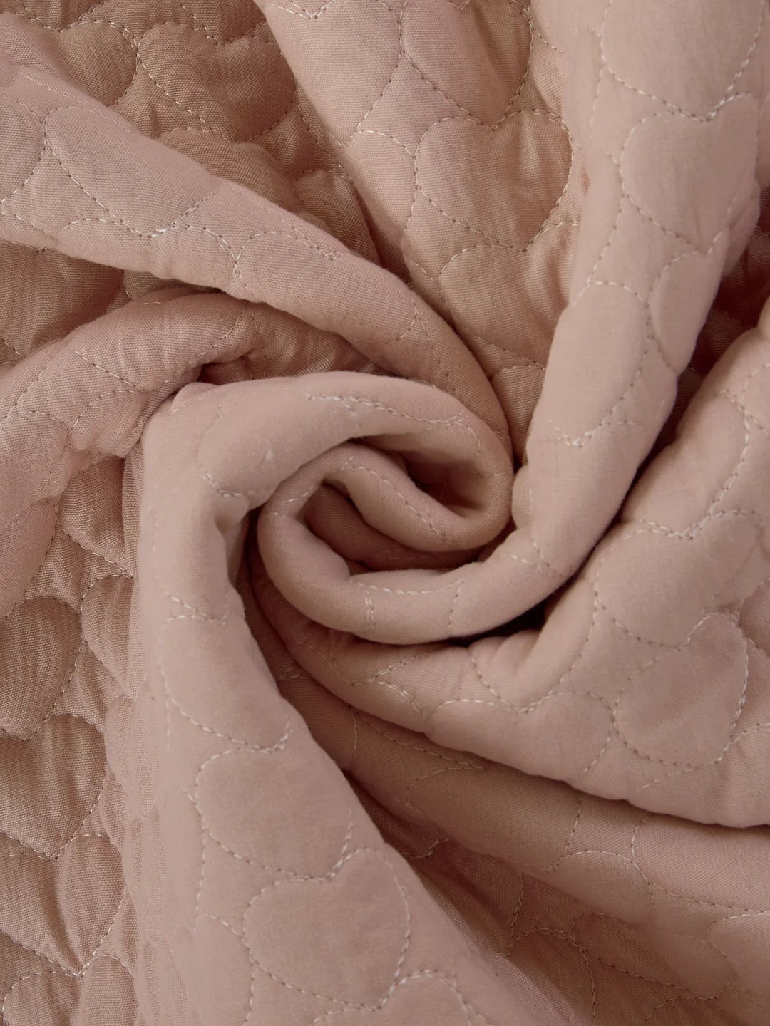 Premium Interlocking Motif Double Bed 3 Ply 200 GSM Comforter Cozy Flannel Collection Weight 2.8 kg - Image 9