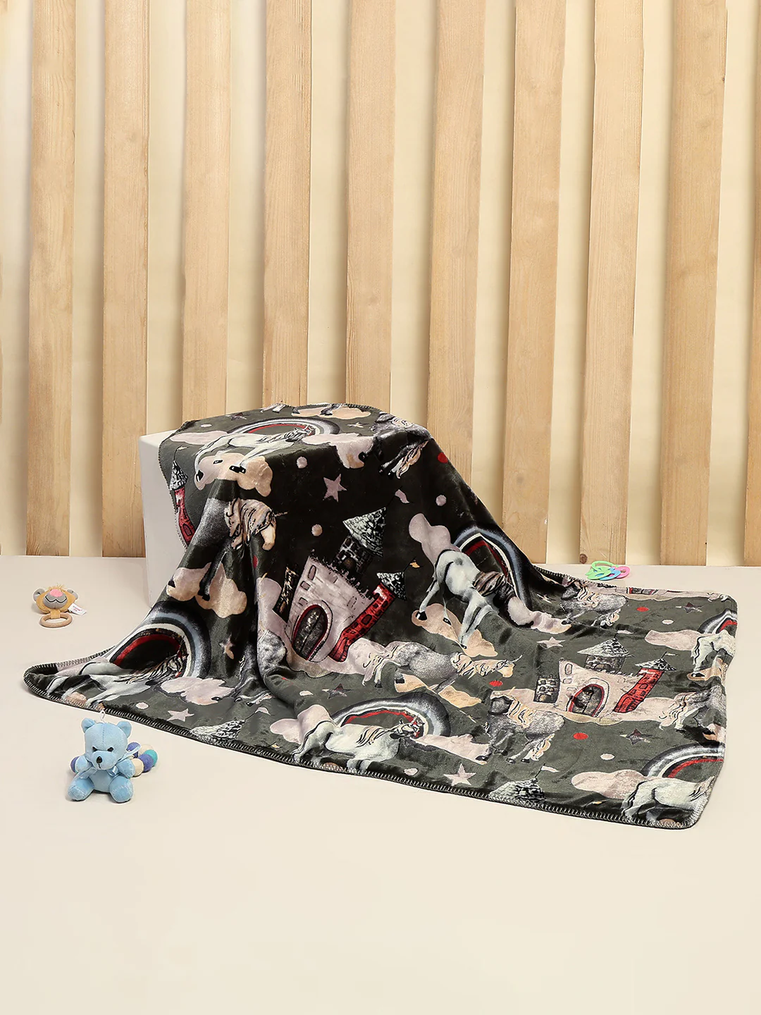 Printed Baby Blanket 2 Ply, 519 GSM, Weight 0.8 kg (Sherlock) - Image 2