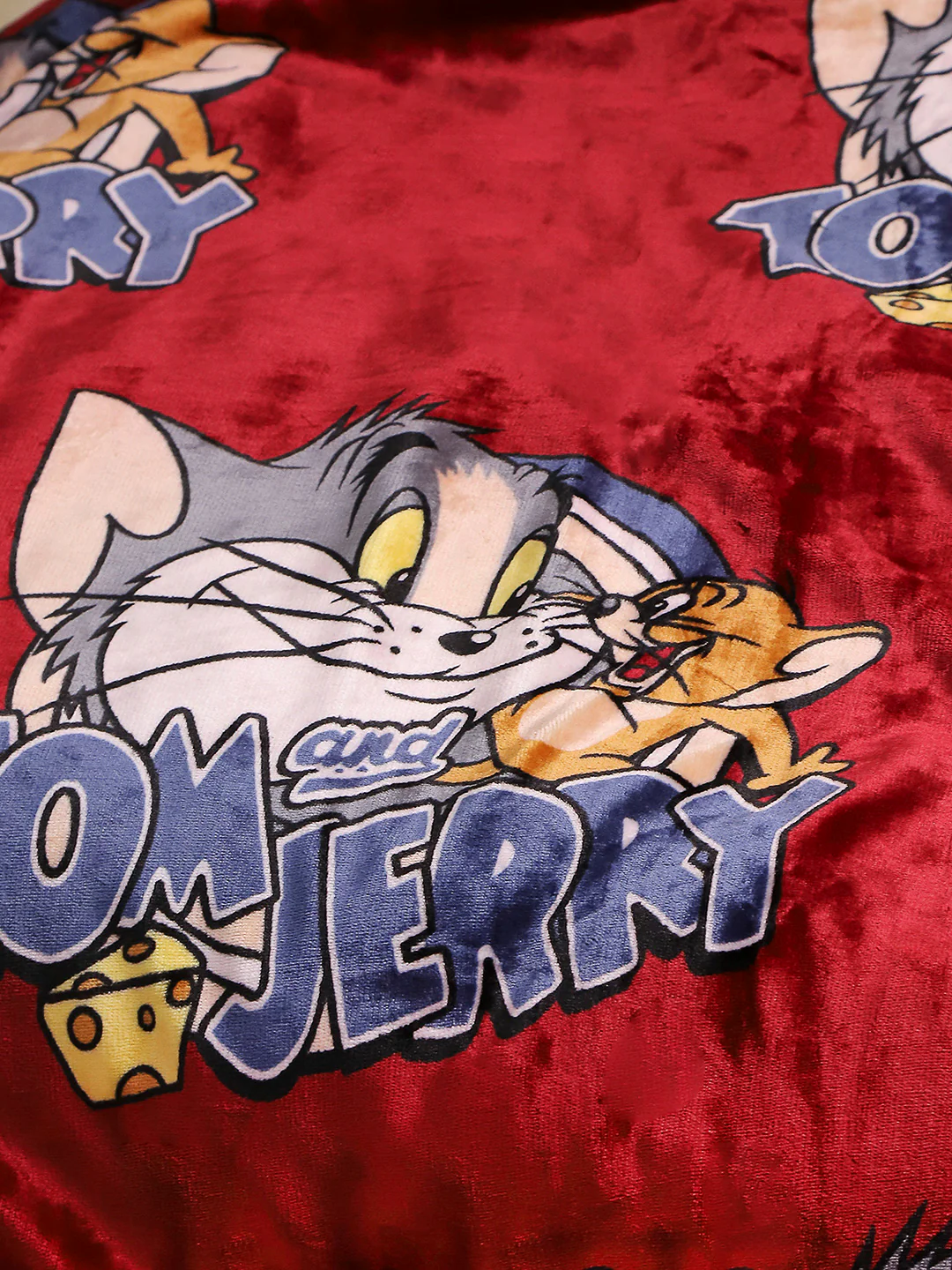 Tom and Jerry Print Soft Plush Cartoon Network Red Baby Blanket - Image 2