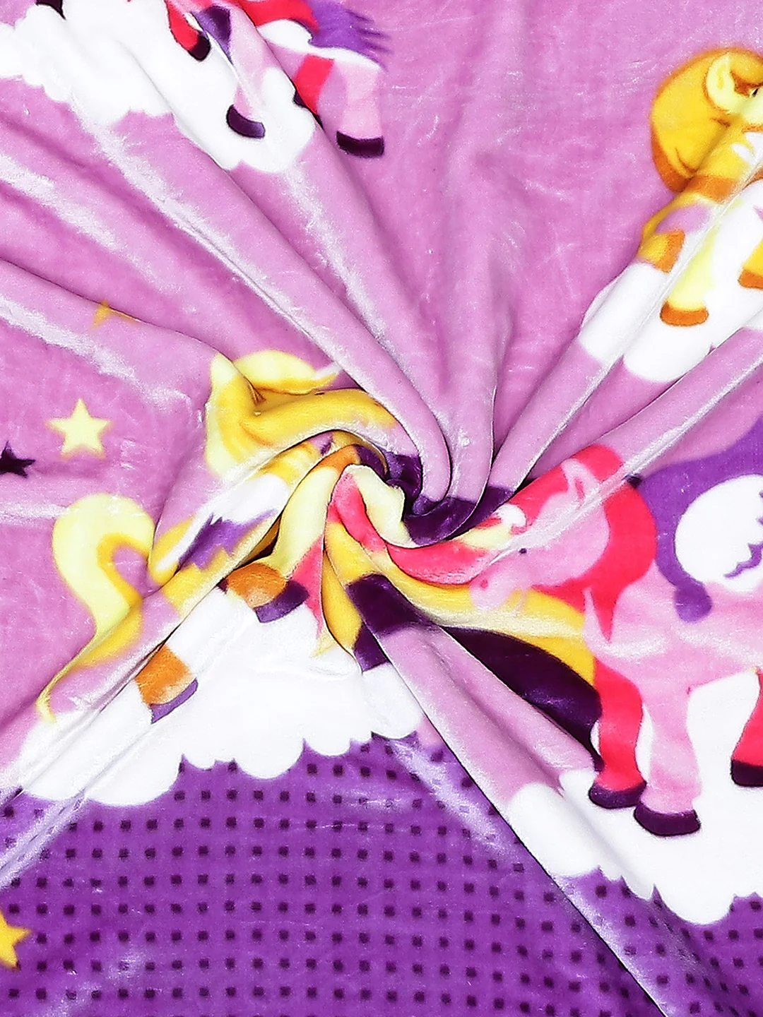 Cartoon Unicorn Printed Velvety Pink Baby Blanket - Image 5