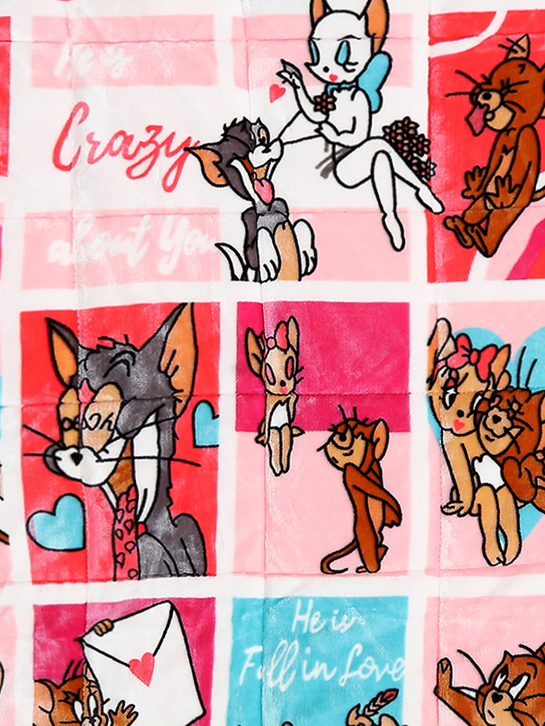 Tom and Jerry Print Velvety Soft Pink Baby Blanket Set with Matching Comforter, Bedsheet, Neck Pillow, and Bolsters - Image 6