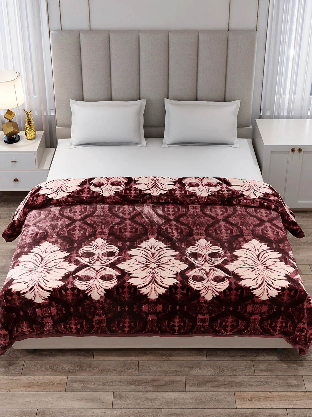 Printed Double Bed 1 Ply, 549 GSM Blanket for Mild Winter - (Roman Box) - Image 3