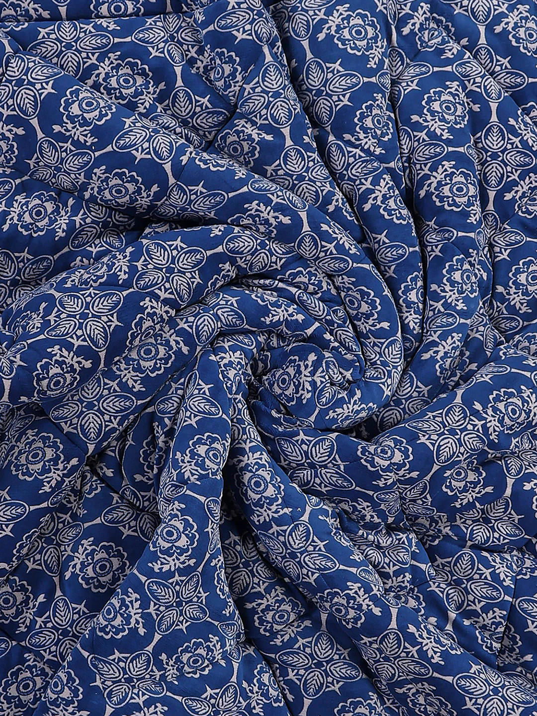 Printed Double Bed 210 GSM Comforter for Mild Winter (Nixie), Weight 729 gm - Image 6