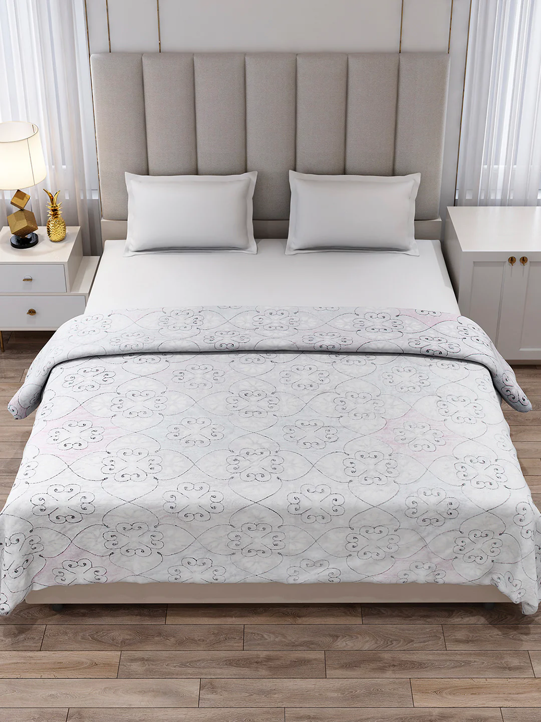Printed Double Bed 300 GSM Blanket for AC Room - (Matrix) - Image 2