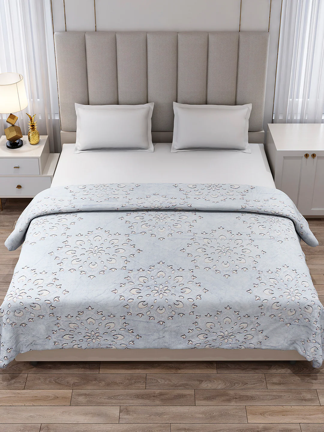Printed Double Bed 300 GSM Blanket for AC Room - (Matrix) - Image 2