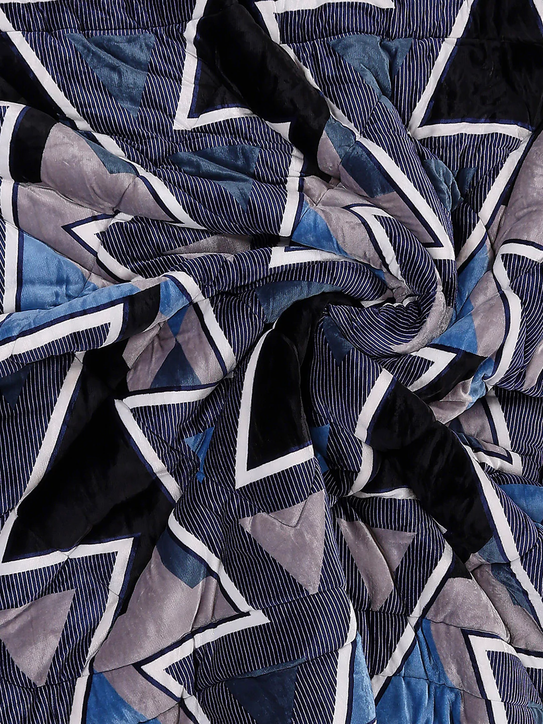 Printed Double Bed 852 GSM Comforter for Winter - (Altroz) - Image 6