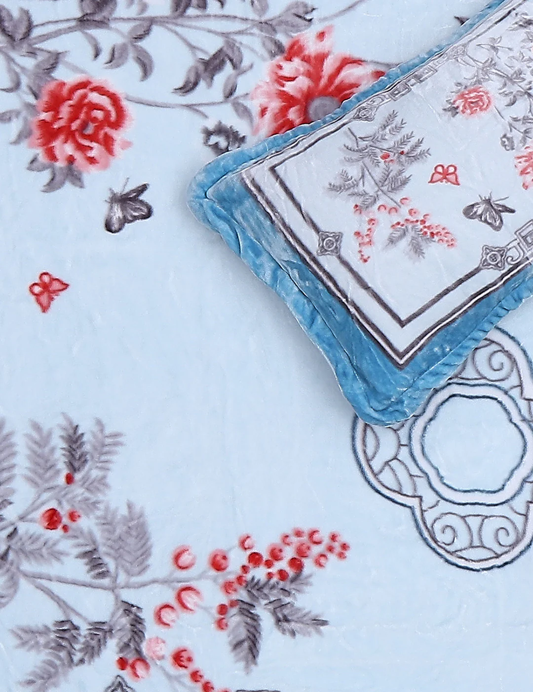 Printed Double Bed Bedding Set - Image 9
