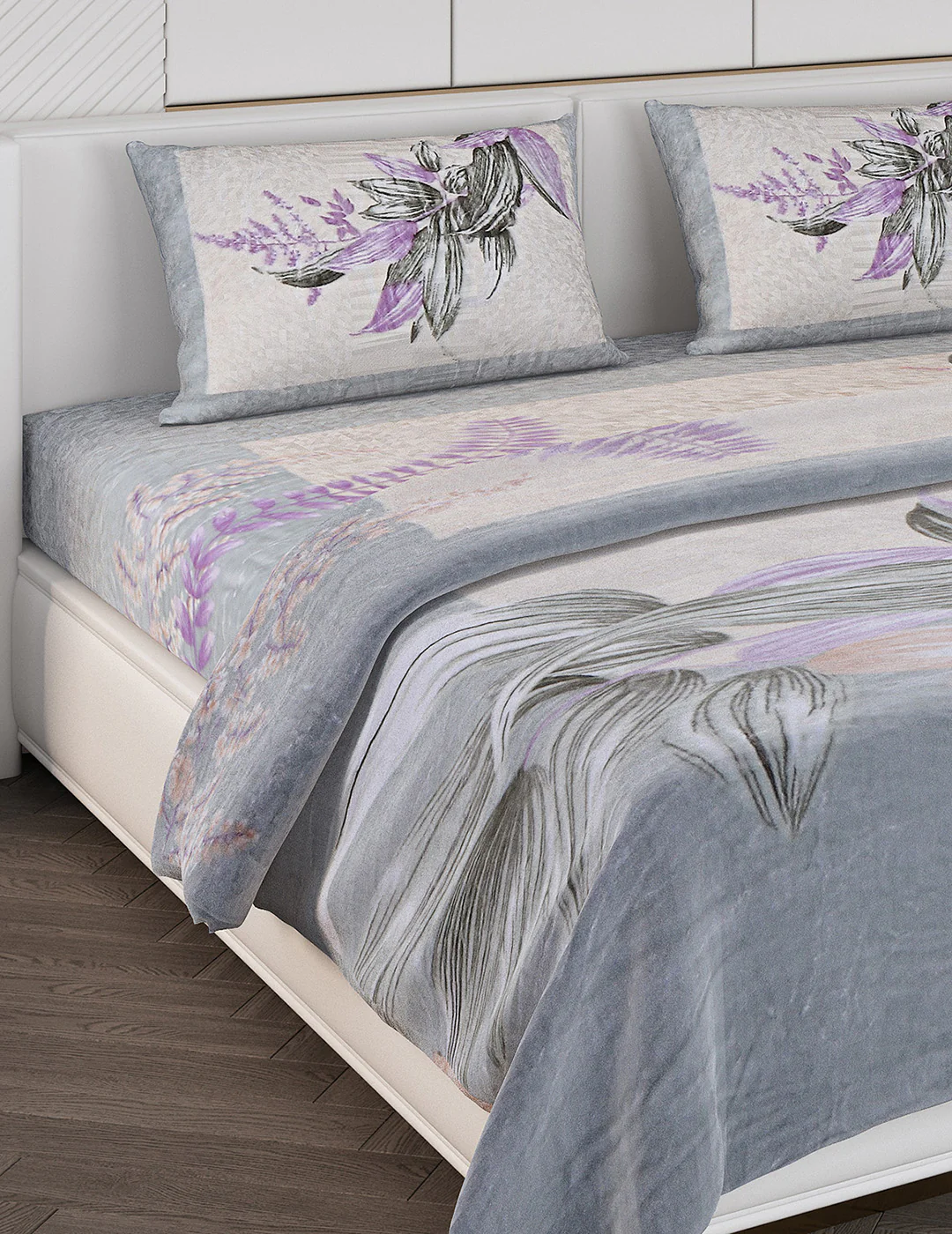 Printed Double Bed Bedding Set - Image 5