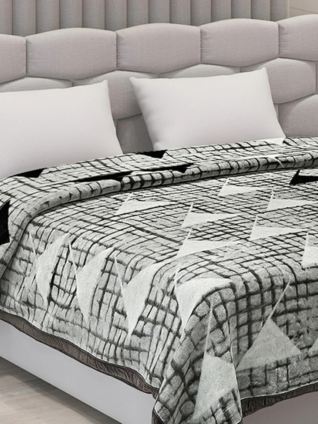 Printed Double Bed Blanket for Mild Winter -1 Ply - Image 4