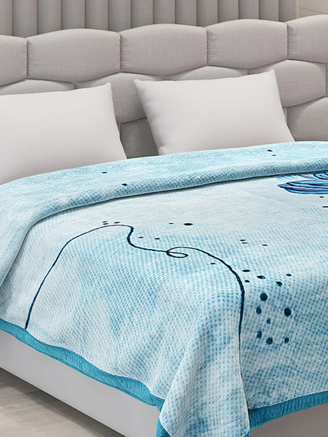 Printed Double Bed Blanket for Mild Winter -1 Ply - Image 4