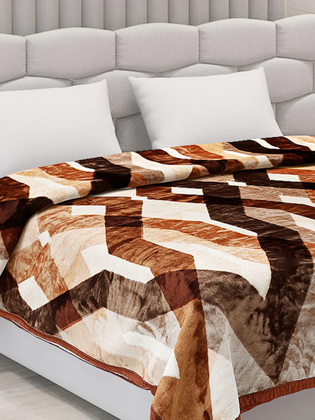 Printed Double Bed Blanket for Mild Winter -1 Ply - Image 4