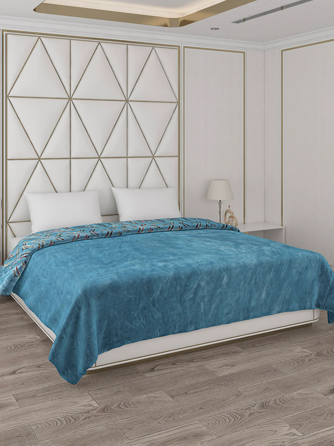 Printed Double Bed Blanket for Mild Winter -2 Ply - Image 5