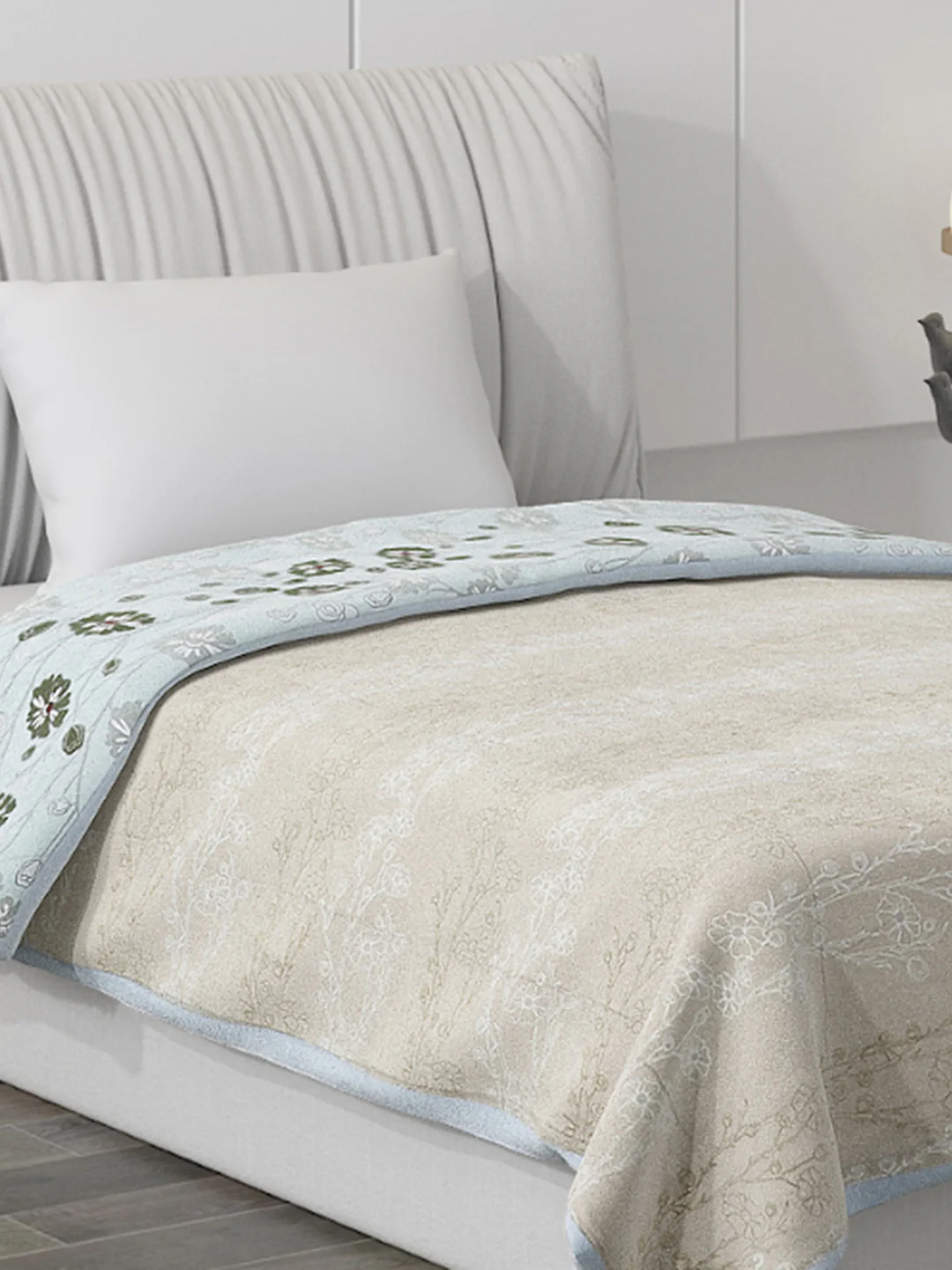 Printed Polyester Single Bed Comforter for AC Room - Image 7