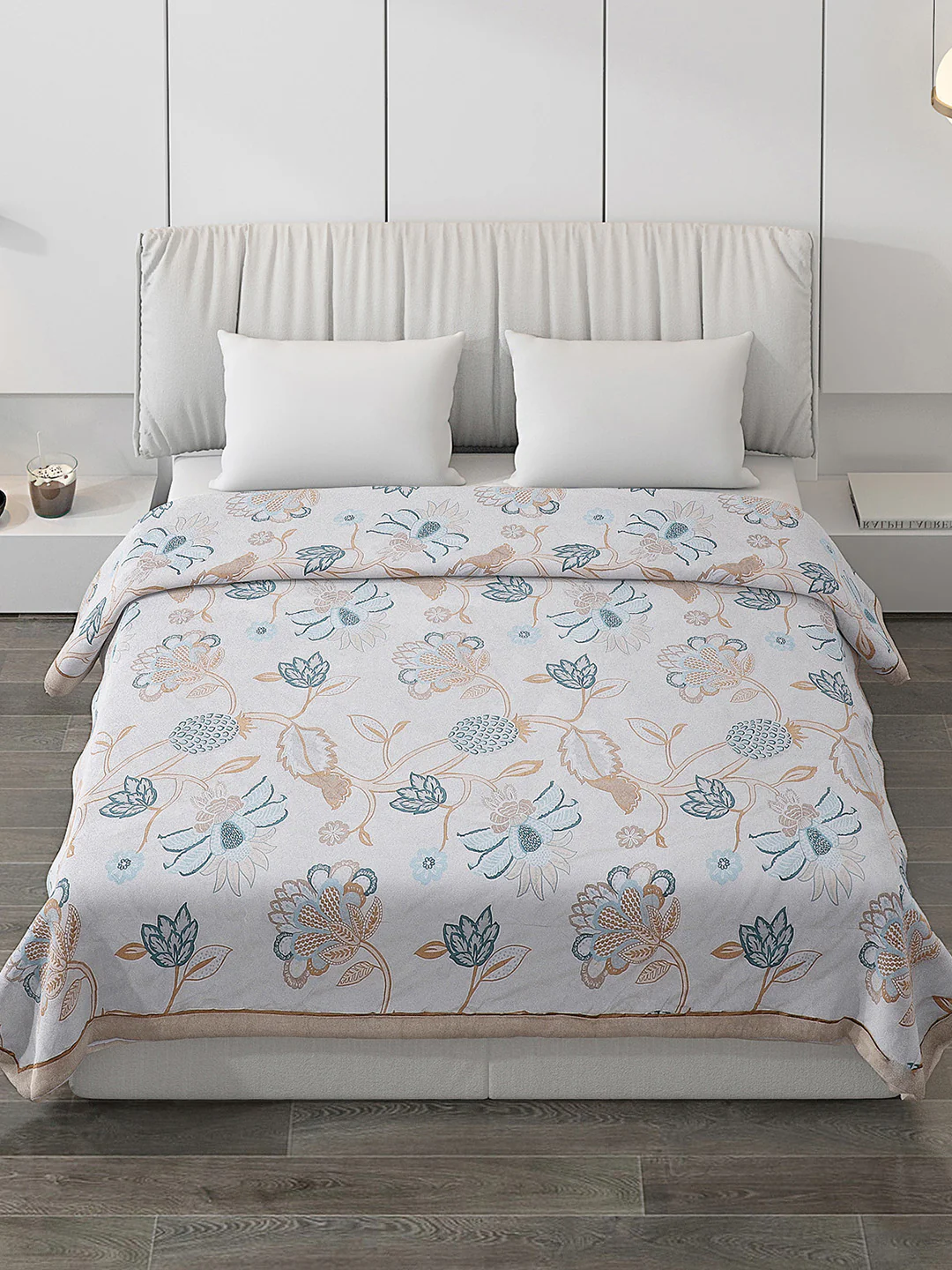 Printed Polyester Double Bed Comforter for AC Room - Image 2